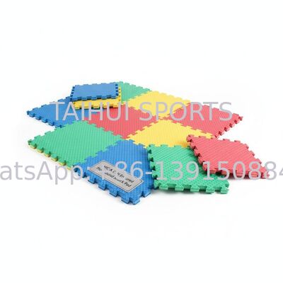 تشک ایمنی PE فوم با ضخامت 10-100mm و HIC & CFH تضمین شده برای پد شوک زمین بازی